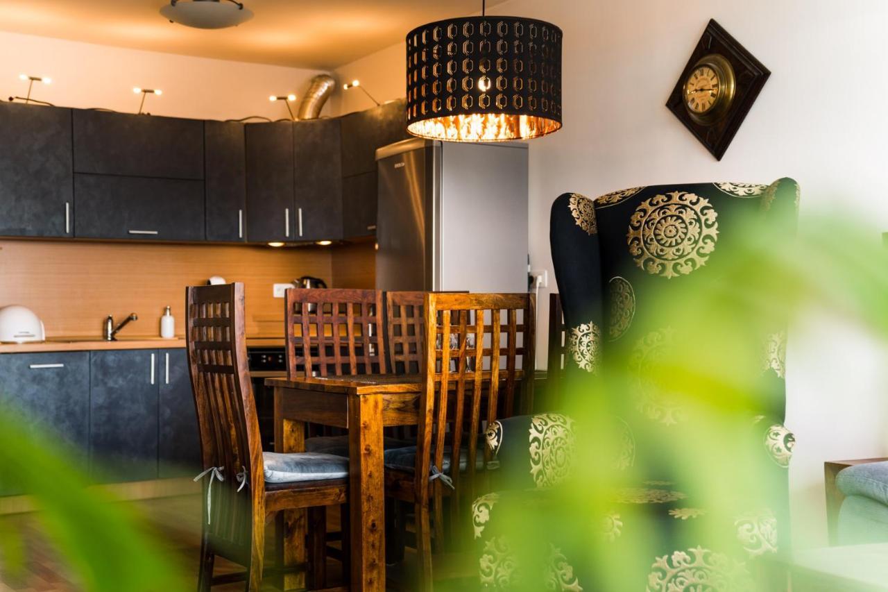Comfy Condo On The 20Th Floor & Free Parking Bratislava Extérieur photo
