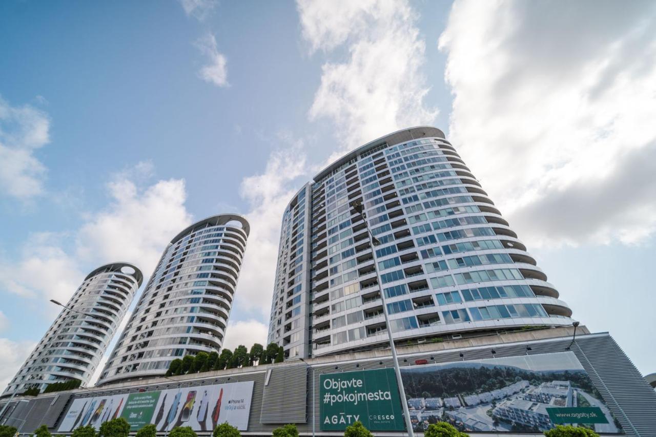 Comfy Condo On The 20Th Floor & Free Parking Bratislava Extérieur photo