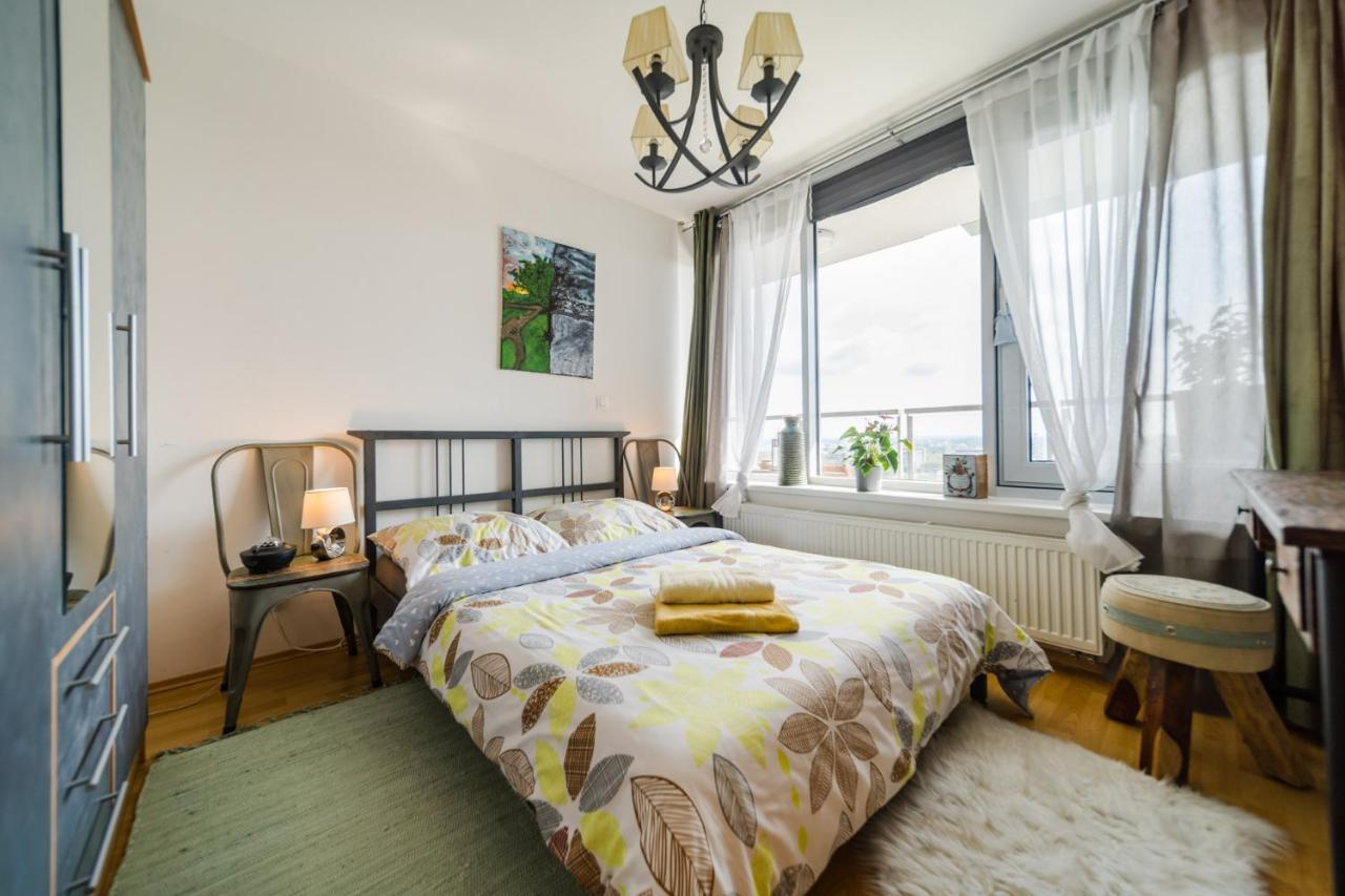 Comfy Condo On The 20Th Floor & Free Parking Bratislava Extérieur photo