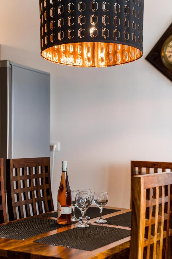 Comfy Condo On The 20Th Floor & Free Parking Bratislava Extérieur photo