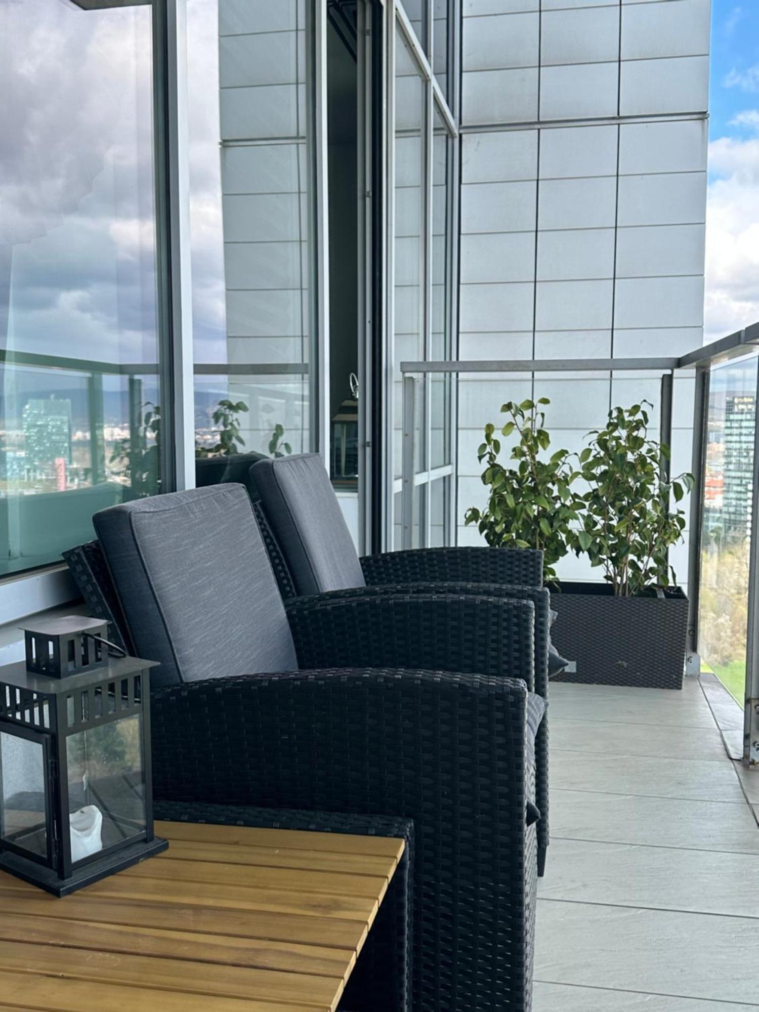 Comfy Condo On The 20Th Floor & Free Parking Bratislava Extérieur photo